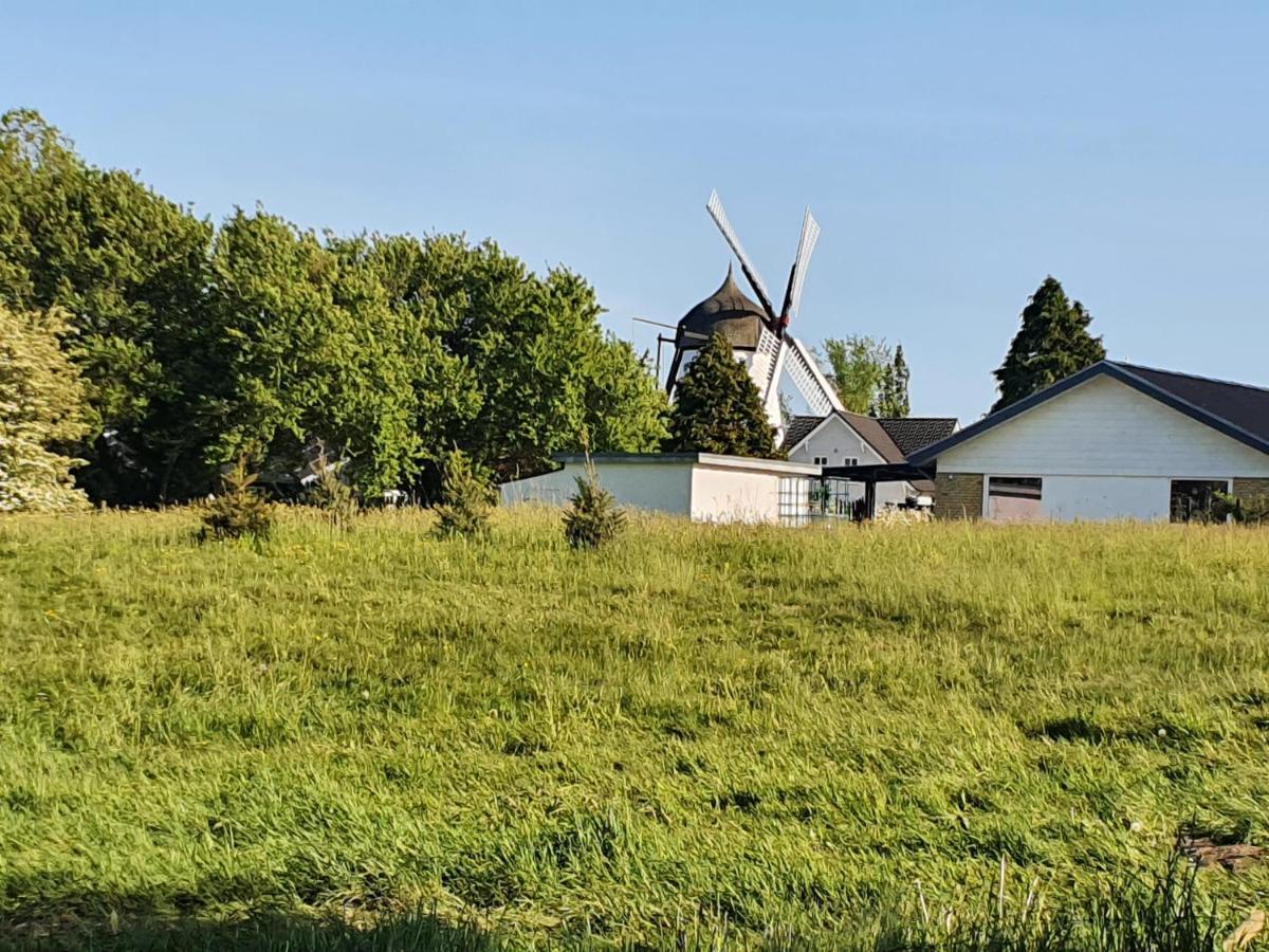 JelsSlotsgaardens Feriegard.アパートメント エクステリア 写真